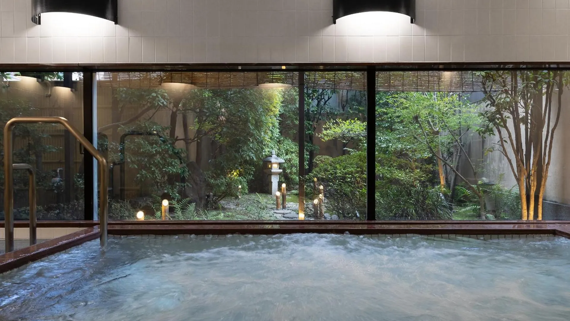 Loisir Hotel Classic Garden Kyoto Sanjo
